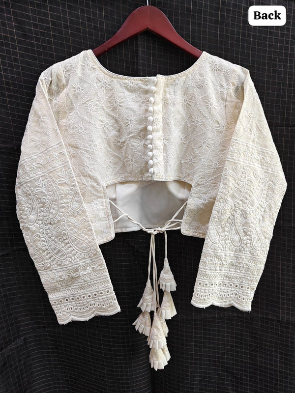 Hakoba Pompom Blouse