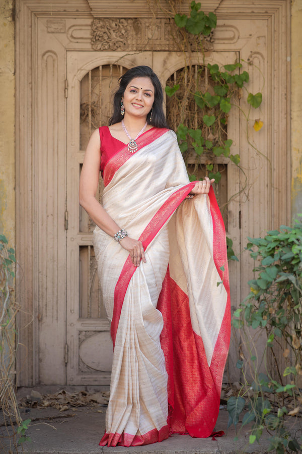 LUXURIOUS SOFT SILK SAREE WITH EXQUISITE CRAFTSMANSHIP
