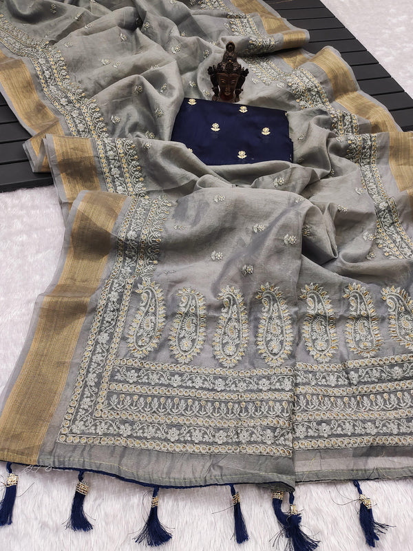 LUXURIOUS SILK FABRIC WITH INTRICATE EMBROIDERY BORDER SAREE
