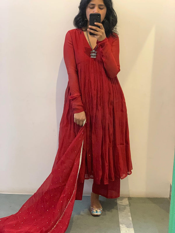 chinnon silk anarkali suit